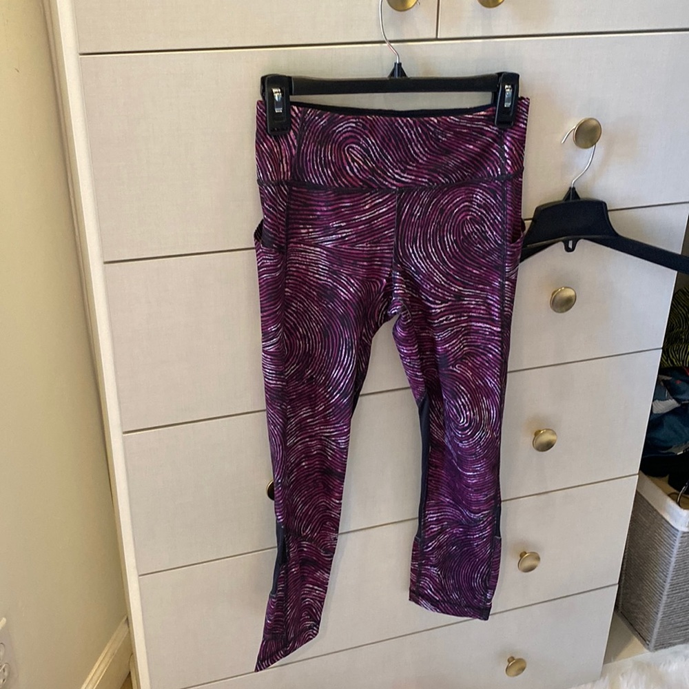 Lululemon crop leggings